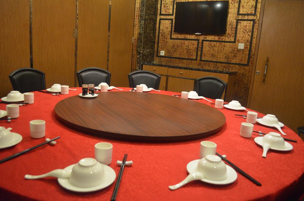 Mustika Gajah Mada Hotel Τζακάρτα Εξωτερικό φωτογραφία