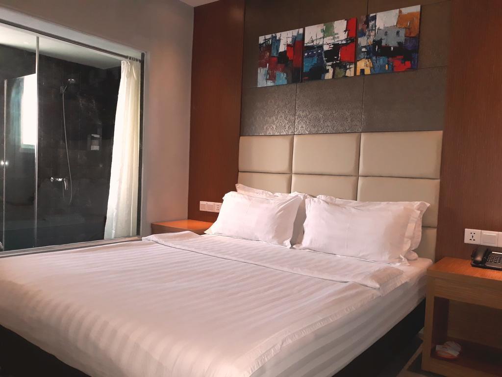 Mustika Gajah Mada Hotel Τζακάρτα Εξωτερικό φωτογραφία